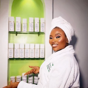 Opulent Glitters Whitening Serum 50ml